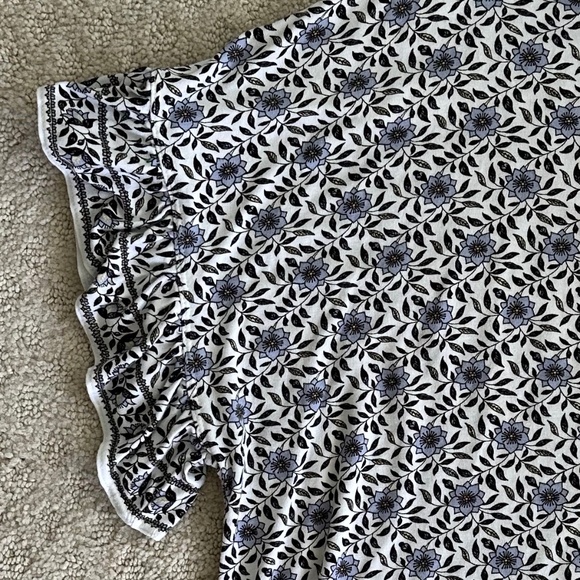 Max Studio Floral Print Ruffle Sleeve Top/Blouse White/Blue 2X Casual Feminine - Picture 3 of 13